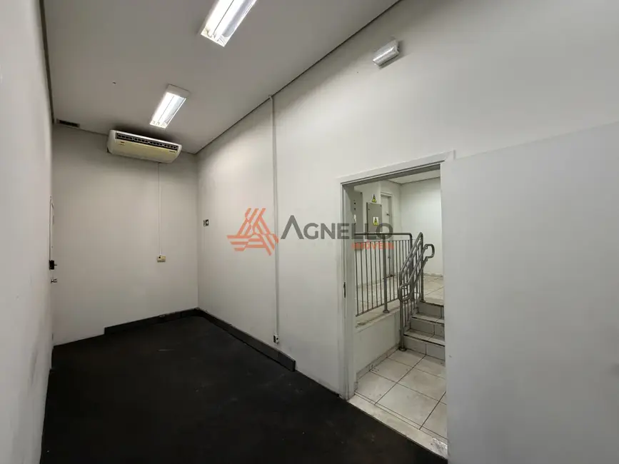 Foto 5 de Armazém / Galpão para alugar, 555m2 em Cidade Nova, Franca - SP