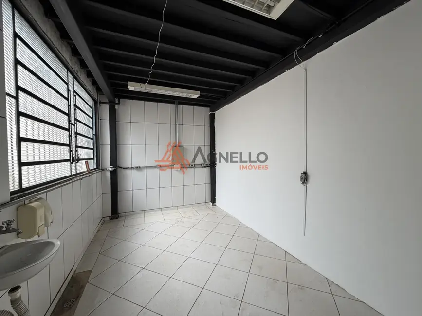 Foto 3 de Armazém / Galpão para alugar, 442m2 em Cidade Nova, Franca - SP