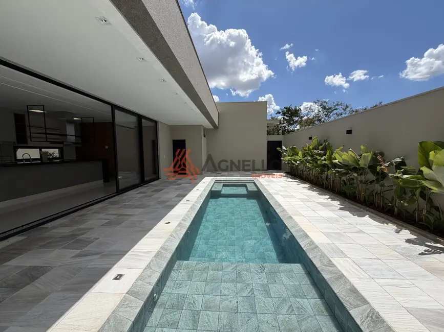 Foto 6 de Casa de Condomínio com 3 quartos à venda, 310m2 em Franca - SP