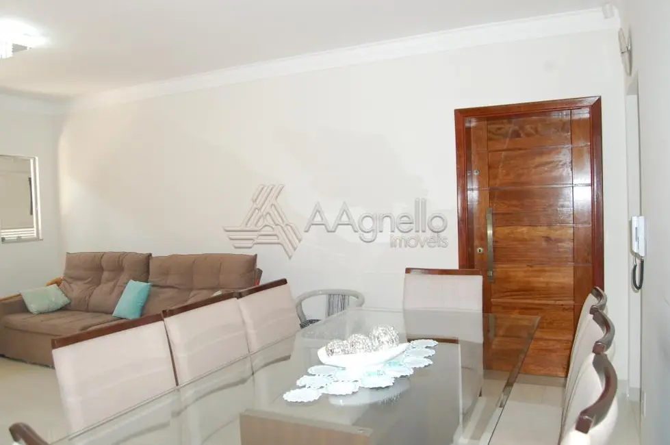 Foto 7 de Casa com 3 quartos para alugar, 210m2 em Parque do Castelo, Franca - SP