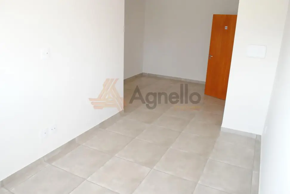 Foto 2 de Apartamento com 2 quartos à venda, 72m2 em Jardim Consolação, Franca - SP