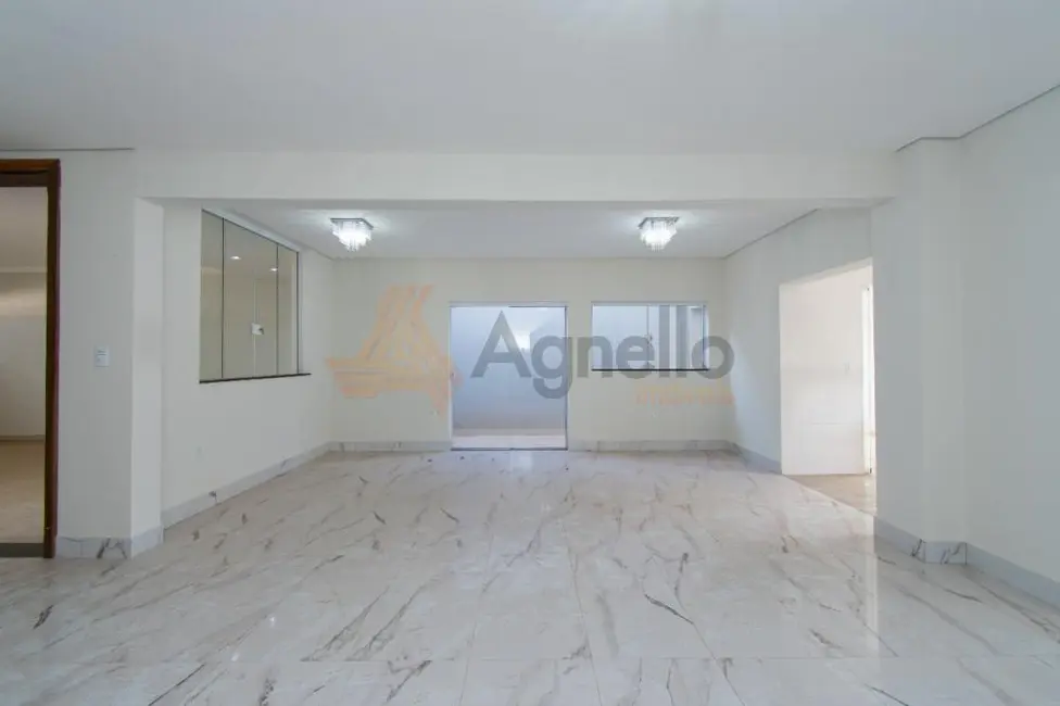 Foto 5 de Casa com 3 quartos à venda, 350m2 em Residencial Zanetti, Franca - SP