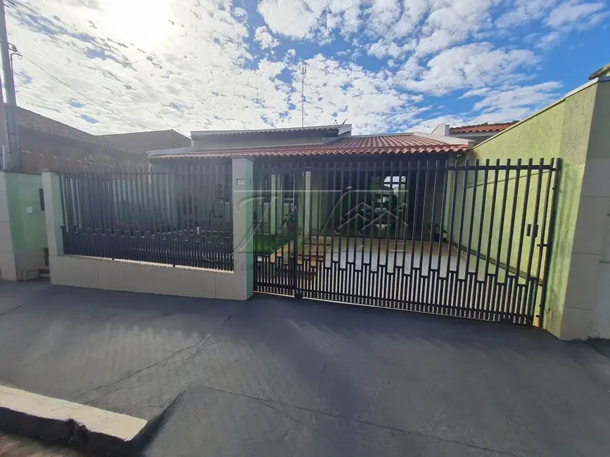 Foto 1 de Casa com 3 quartos à venda, 200m2 em Santa Cruz Do Rio Pardo - SP
