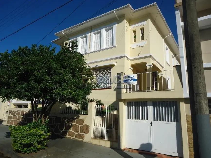Foto 1 de Casa com 3 quartos à venda, 236m2 em Sao Jose do Rio Pardo - SP