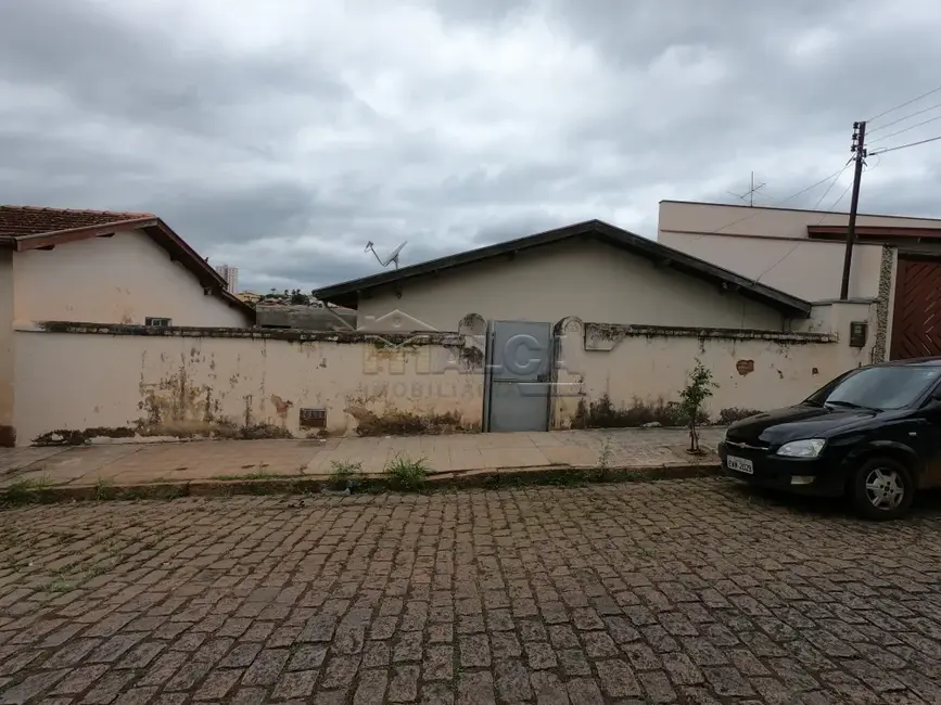 Foto 1 de Casa com 3 quartos à venda, 138m2 em Sao Jose do Rio Pardo - SP