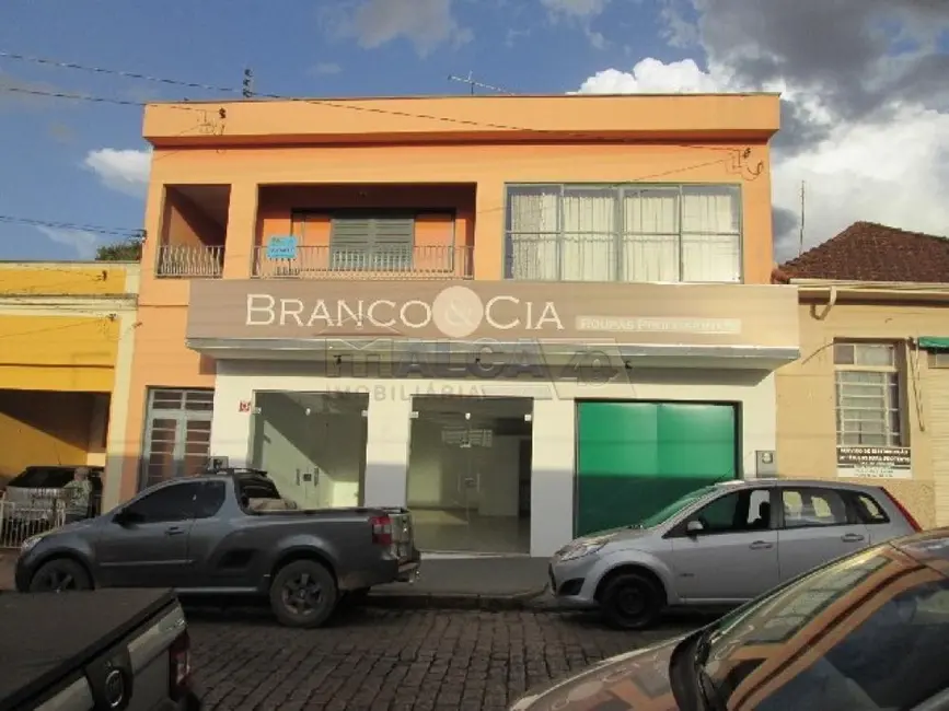 Foto 1 de Sobrado com 3 quartos à venda em Sao Jose do Rio Pardo - SP