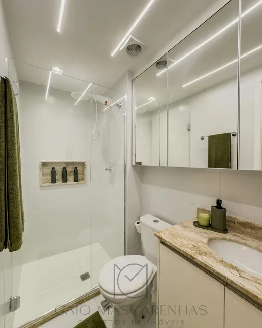 Apartamento com 2 quartos para alugar, 57m2 em Salvador - BA - imagem 7 Foto 7 de Apartamento com 2 quartos para alugar, 57m2 em Salvador - BA