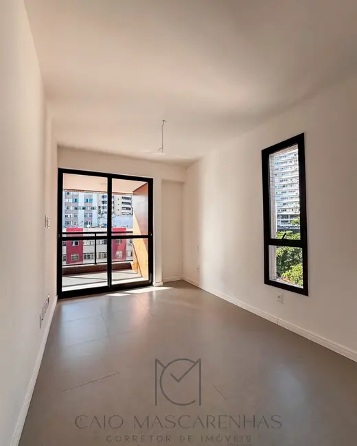 Foto 8 de Apartamento com 2 quartos à venda, 66m2 em Barra, Salvador - BA