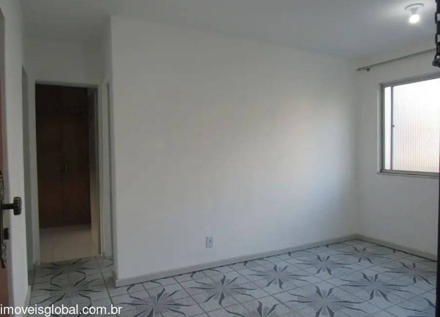 Foto 2 de Apartamento com 2 quartos para alugar, 55m2 em Resgate, Salvador - BA