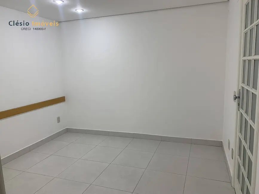 Sala Comercial à venda, 40m2 em Vila Olímpia, São Paulo - SP - imagem 4 Foto 4 de Sala Comercial à venda, 40m2 em Vila Olímpia, São Paulo - SP