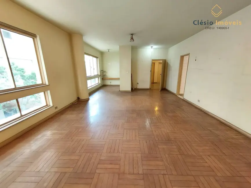 Foto 2 de Apartamento com 3 quartos à venda, 213m2 em Santa Cecília, São Paulo - SP