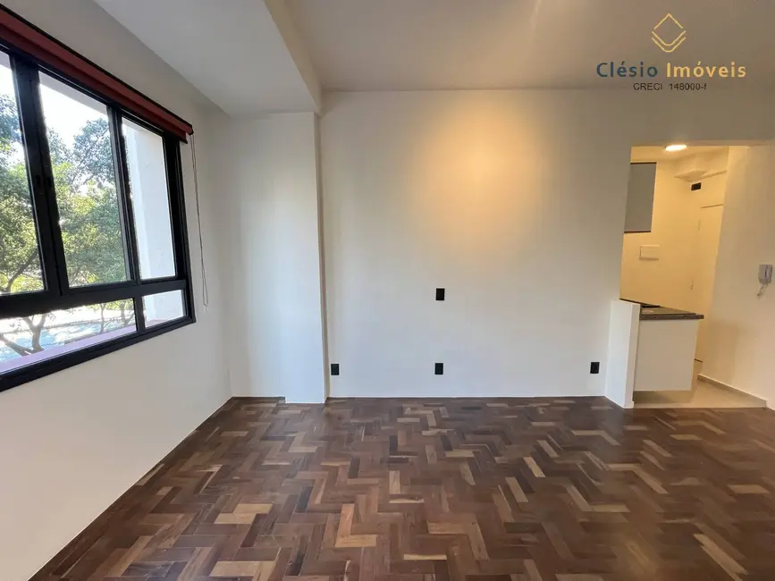 Foto 4 de Apartamento com 1 quarto para alugar, 33m2 em Santa Cecília, São Paulo - SP