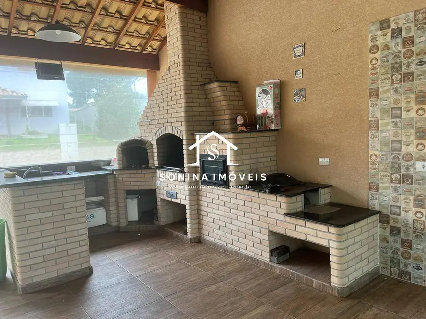 Foto 2 de Casa de Condomínio com 5 quartos à venda e para alugar, 300m2 em Bom Jesus Dos Perdoes - SP