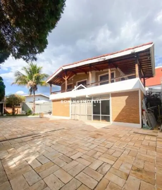 Foto 1 de Casa com 4 quartos à venda, 684m2 em Nova Gardênia, Atibaia - SP