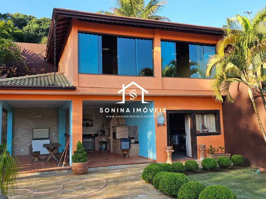 Foto 8 de Casa com 4 quartos à venda, 1600m2 em Bom Jesus Dos Perdoes - SP