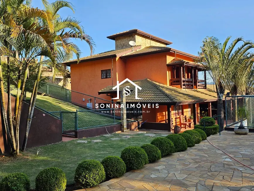 Foto 2 de Casa com 4 quartos à venda, 1600m2 em Bom Jesus Dos Perdoes - SP