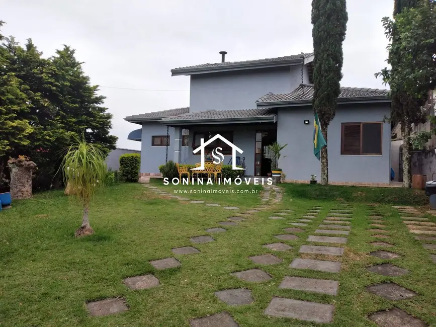Casa com 4 quartos à venda, 200m2 em Bom Jesus Dos Perdoes - SP - imagem 1 Foto 1 de Casa com 4 quartos à venda, 200m2 em Bom Jesus Dos Perdoes - SP
