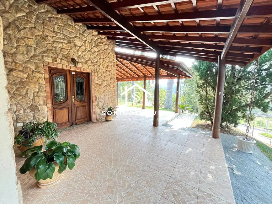 Foto 9 de Casa com 4 quartos à venda, 280m2 em Batatuba, Piracaia - SP