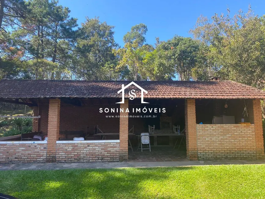 Foto 6 de Sítio / Rancho com 5 quartos para alugar, 400m2 em Jarinu - SP