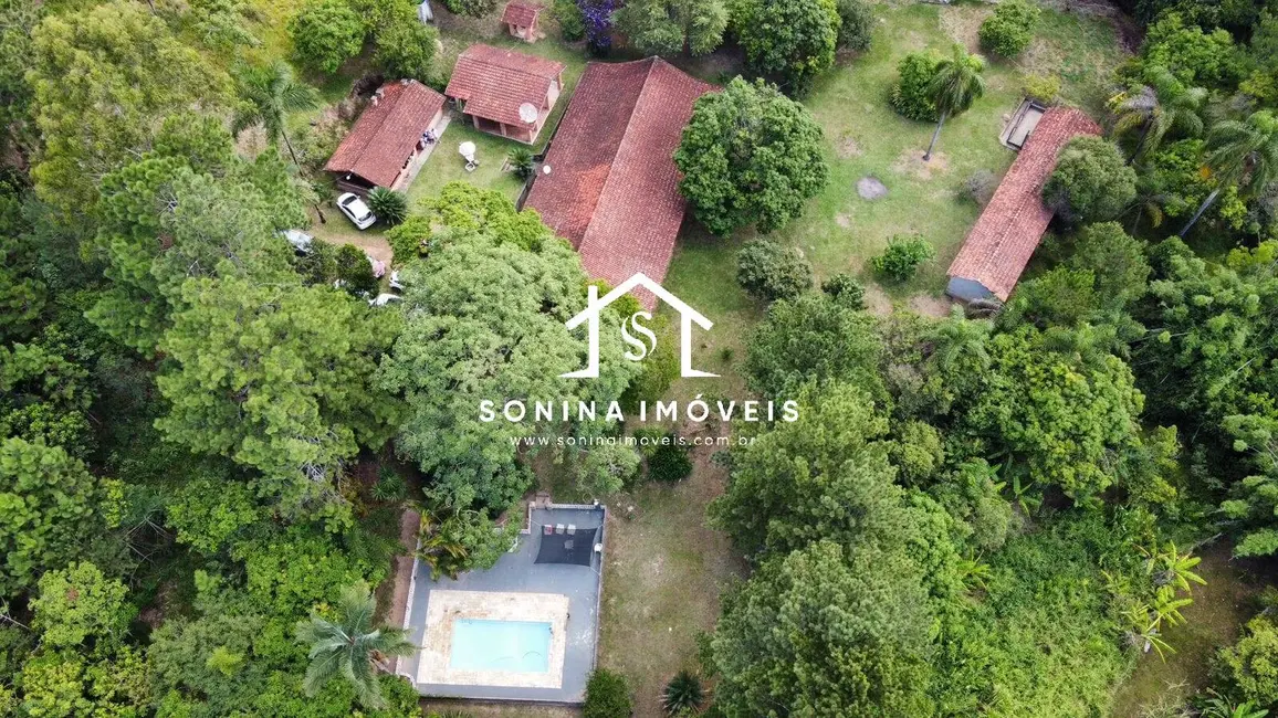 Foto 8 de Sítio / Rancho com 5 quartos para alugar, 400m2 em Jarinu - SP