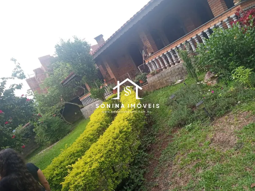 Foto 1 de Casa com 4 quartos à venda e para alugar, 346m2 em Jardim dos Pinheiros, Atibaia - SP