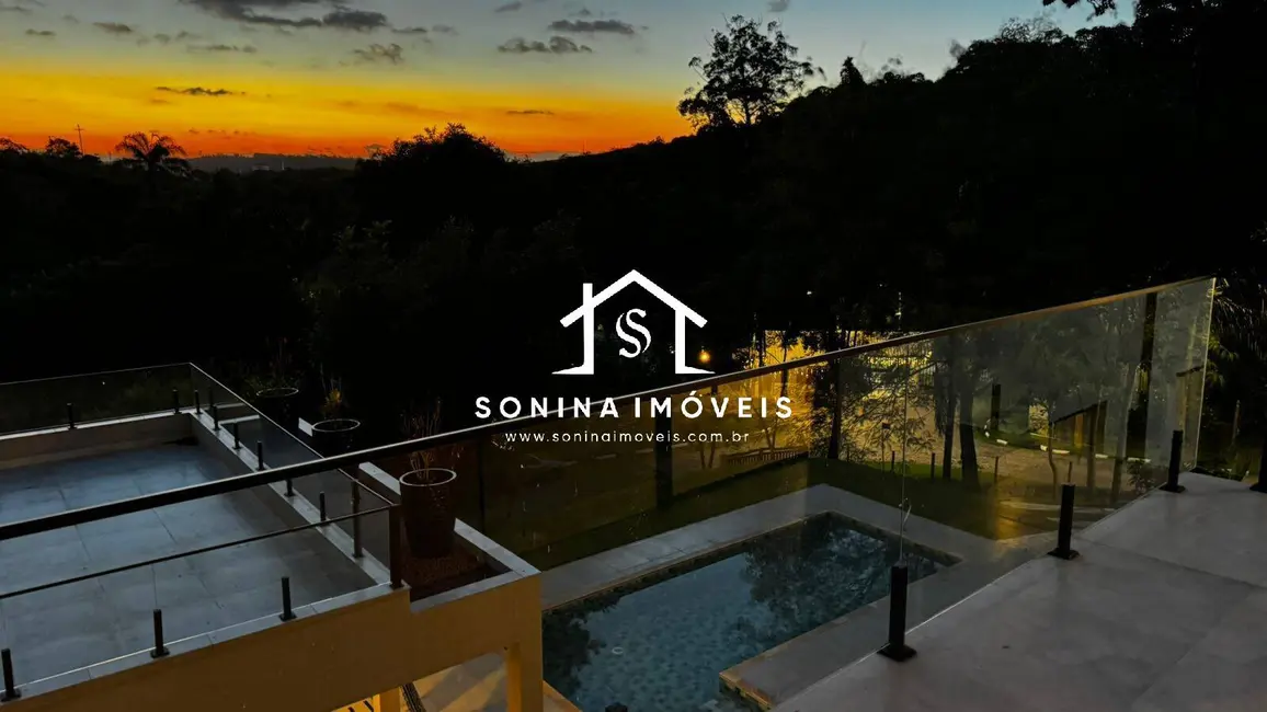 Foto 4 de Casa com 4 quartos à venda, 910m2 em Parque Rio Abaixo, Atibaia - SP