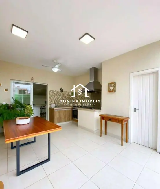 Foto 6 de Casa com 3 quartos à venda, 309m2 em Vila Santista, Atibaia - SP