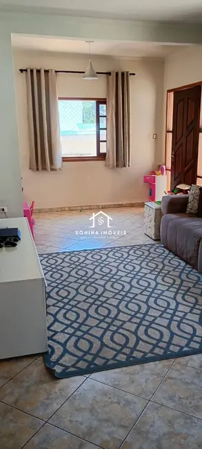 Casa com 3 quartos à venda, 276m2 em Jardim Imperial, Atibaia - SP - imagem 8 Foto 8 de Casa com 3 quartos à venda, 276m2 em Jardim Imperial, Atibaia - SP