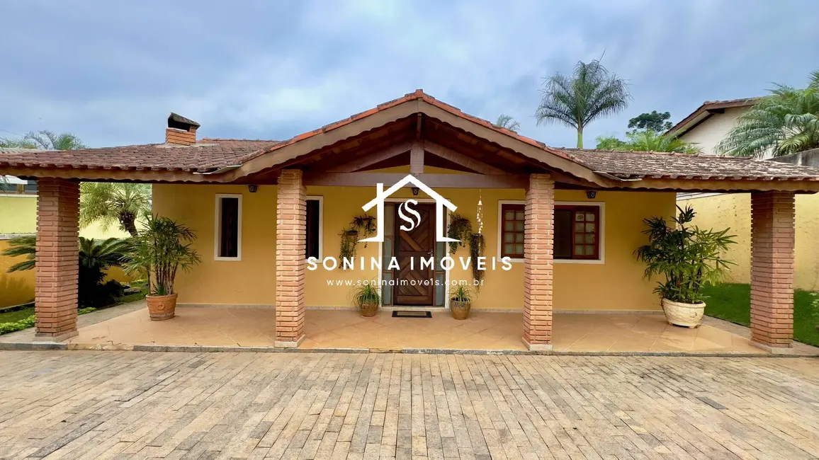 Foto 1 de Casa com 3 quartos à venda, 800m2 em Bom Jesus Dos Perdoes - SP