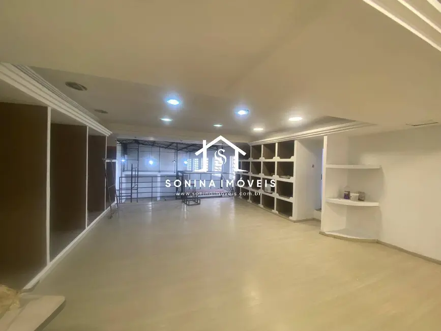 Foto 1 de Loja para alugar, 750m2 em Ressaca, Atibaia - SP