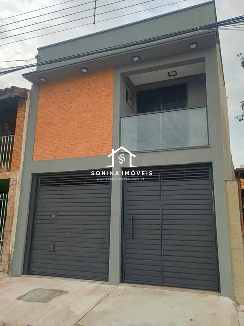 Foto 2 de Casa com 3 quartos à venda, 144m2 em Jardim Alvinópolis, Atibaia - SP