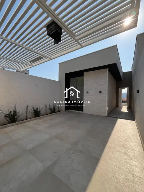 Foto 1 de Casa com 2 quartos à venda, 125m2 em Bom Jesus Dos Perdoes - SP