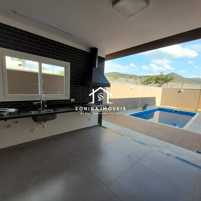 Foto 6 de Casa com 3 quartos à venda, 360m2 em Jardim dos Pinheiros, Atibaia - SP