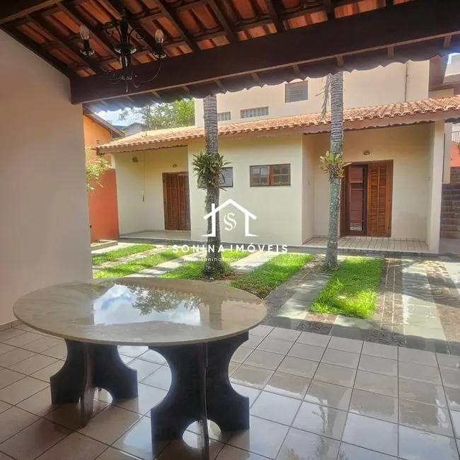 Foto 1 de Casa com 2 quartos à venda, 296m2 em Jardim Paulista, Atibaia - SP