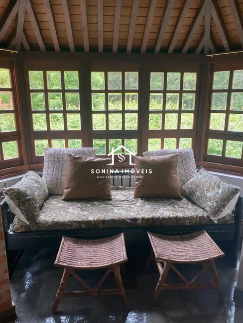 Foto 6 de Apartamento com 4 quartos à venda, 154m2 em Campos Do Jordao - SP