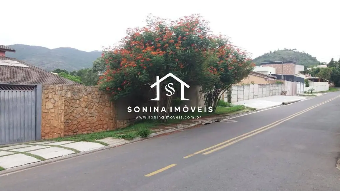Foto 1 de Terreno / Lote à venda, 290m2 em Jardim Paulista, Atibaia - SP