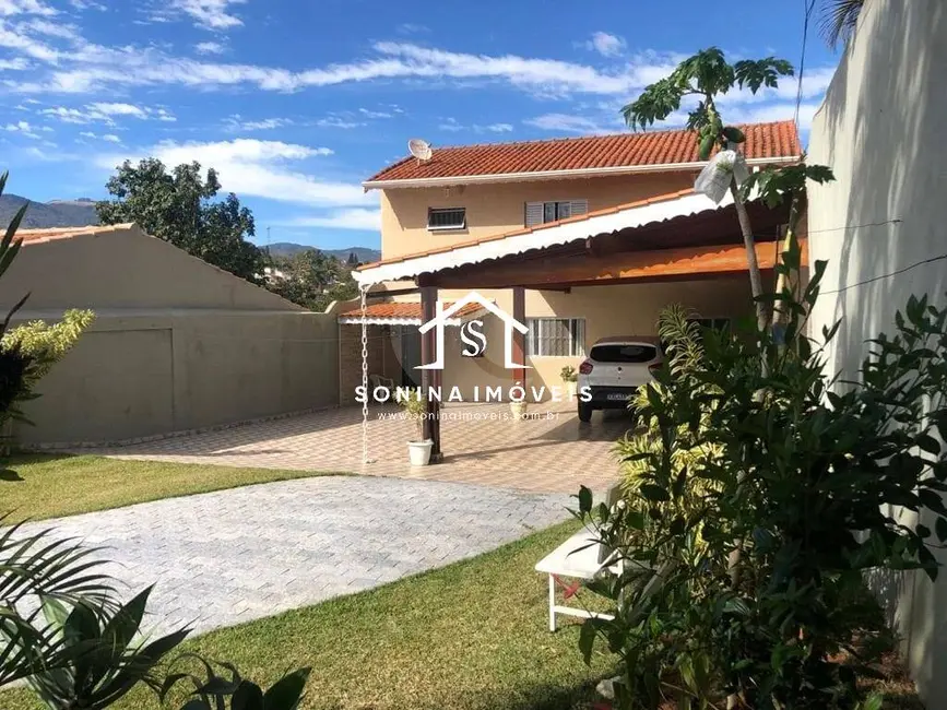 Foto 1 de Casa com 5 quartos à venda, 403m2 em Jardim do Lago, Atibaia - SP