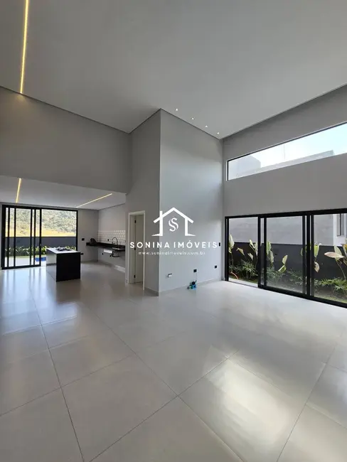 Foto 2 de Casa com 3 quartos à venda, 345m2 em Laranja Azeda, Atibaia - SP