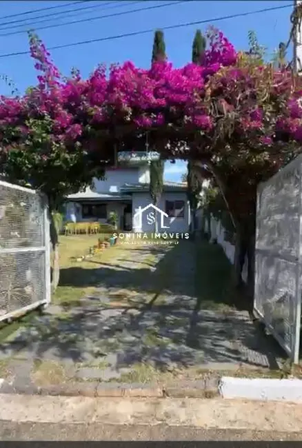Foto 1 de Casa com 4 quartos à venda, 200m2 em Bom Jesus Dos Perdoes - SP