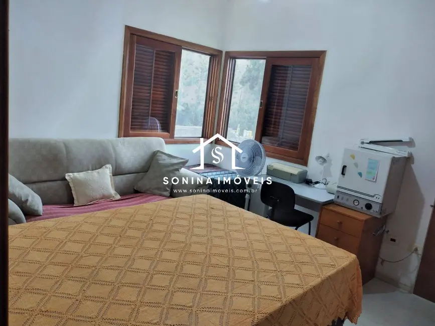 Foto 9 de Casa com 4 quartos à venda, 200m2 em Bom Jesus Dos Perdoes - SP