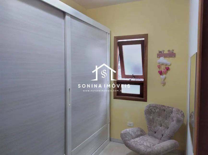 Foto 7 de Casa com 4 quartos à venda, 200m2 em Bom Jesus Dos Perdoes - SP