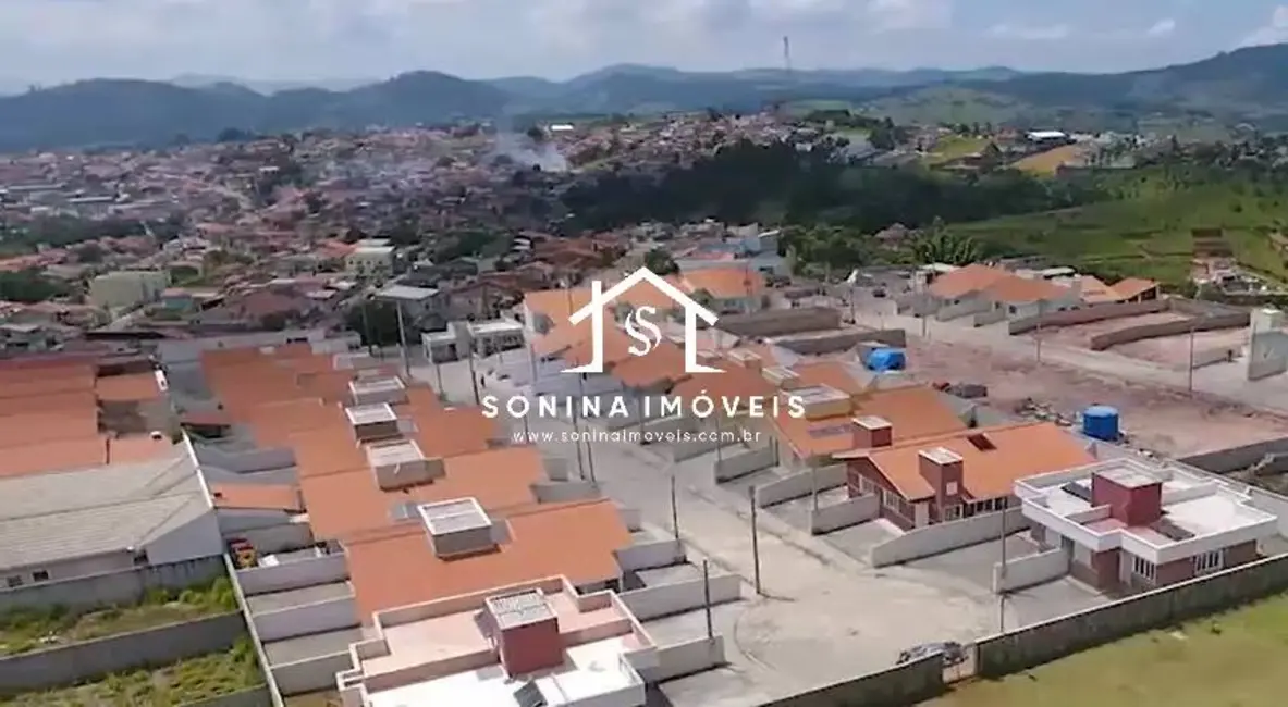 Foto 3 de Casa com 3 quartos à venda, 80m2 em Bom Jesus Dos Perdoes - SP