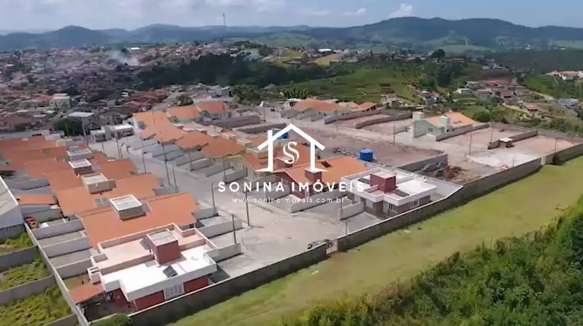 Foto 9 de Casa com 3 quartos à venda, 80m2 em Bom Jesus Dos Perdoes - SP