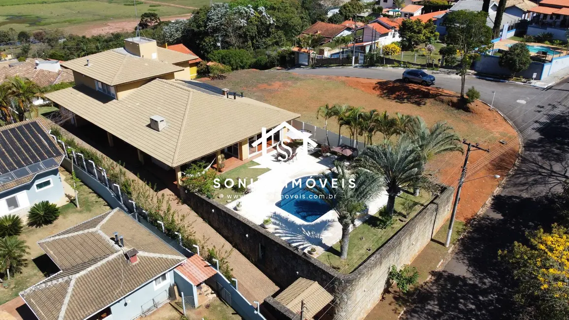 Casa com 5 quartos à venda, 490m2 em Bom Jesus Dos Perdoes - SP - imagem 4 Foto 4 de Casa com 5 quartos à venda, 490m2 em Bom Jesus Dos Perdoes - SP
