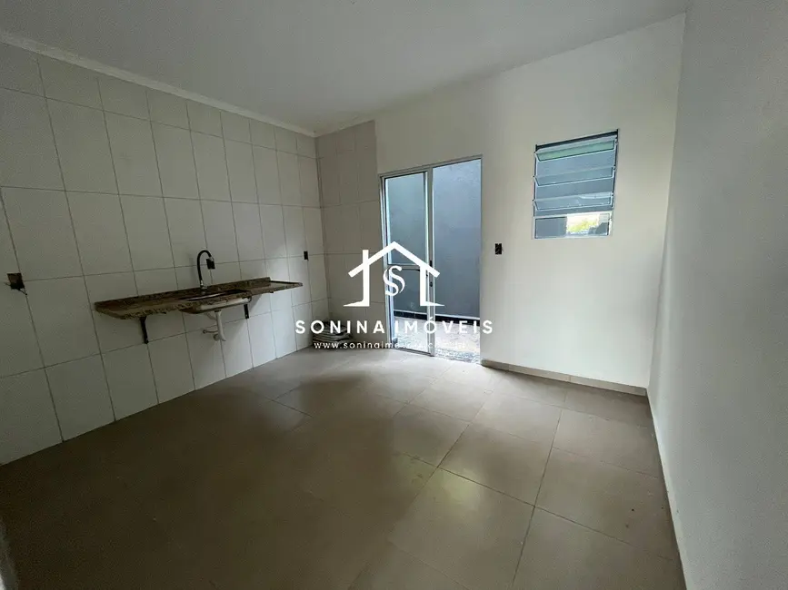 Foto 3 de Casa com 2 quartos à venda, 76m2 em Bom Jesus Dos Perdoes - SP