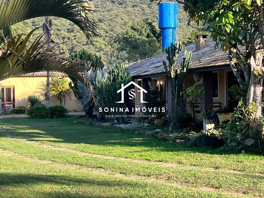 Foto 4 de Sítio / Rancho com 6 quartos à venda, 1000m2 em Bom Jesus Dos Perdoes - SP