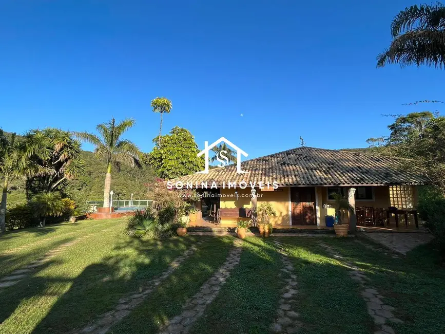 Foto 7 de Sítio / Rancho com 6 quartos à venda, 1000m2 em Bom Jesus Dos Perdoes - SP