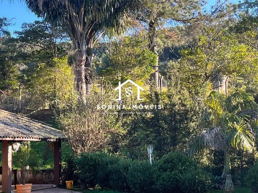 Foto 6 de Sítio / Rancho com 6 quartos à venda, 1000m2 em Bom Jesus Dos Perdoes - SP