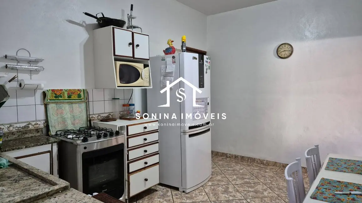 Casa com 5 quartos à venda, 182m2 em Atibaia Jardim, Atibaia - SP - imagem 5 Foto 5 de Casa com 5 quartos à venda, 182m2 em Atibaia Jardim, Atibaia - SP