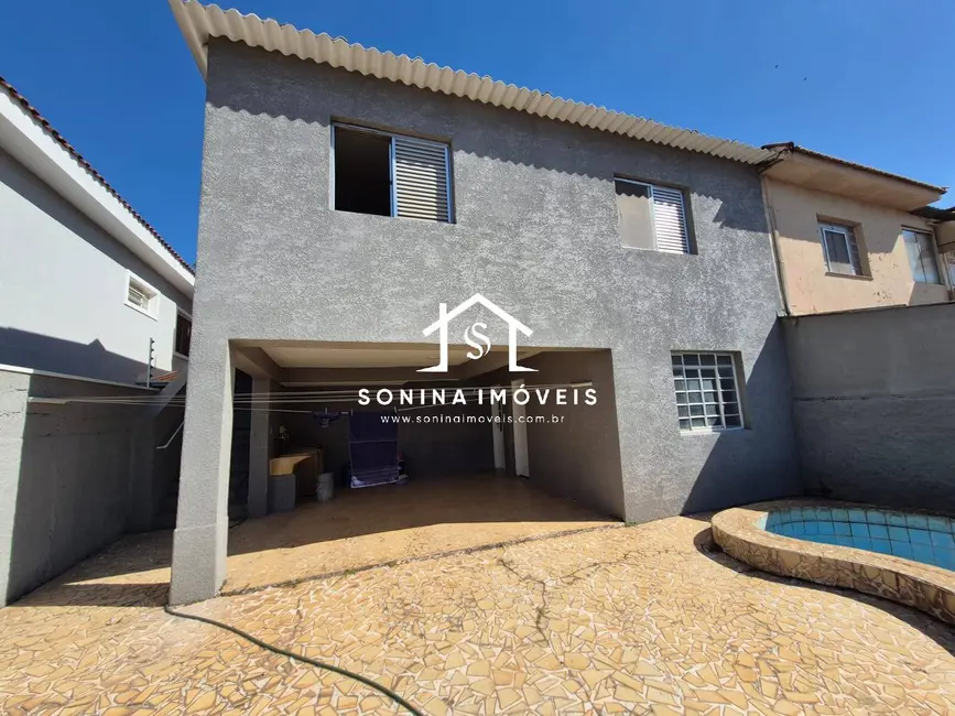 Foto 4 de Casa com 3 quartos à venda, 250m2 em Vila Salles, Atibaia - SP